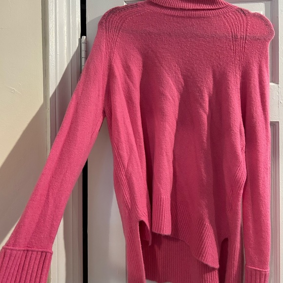 Jcrew Supersoft Side Slit Turtleneck Sweater Merino Wool Size Small - Picture 4 of 5